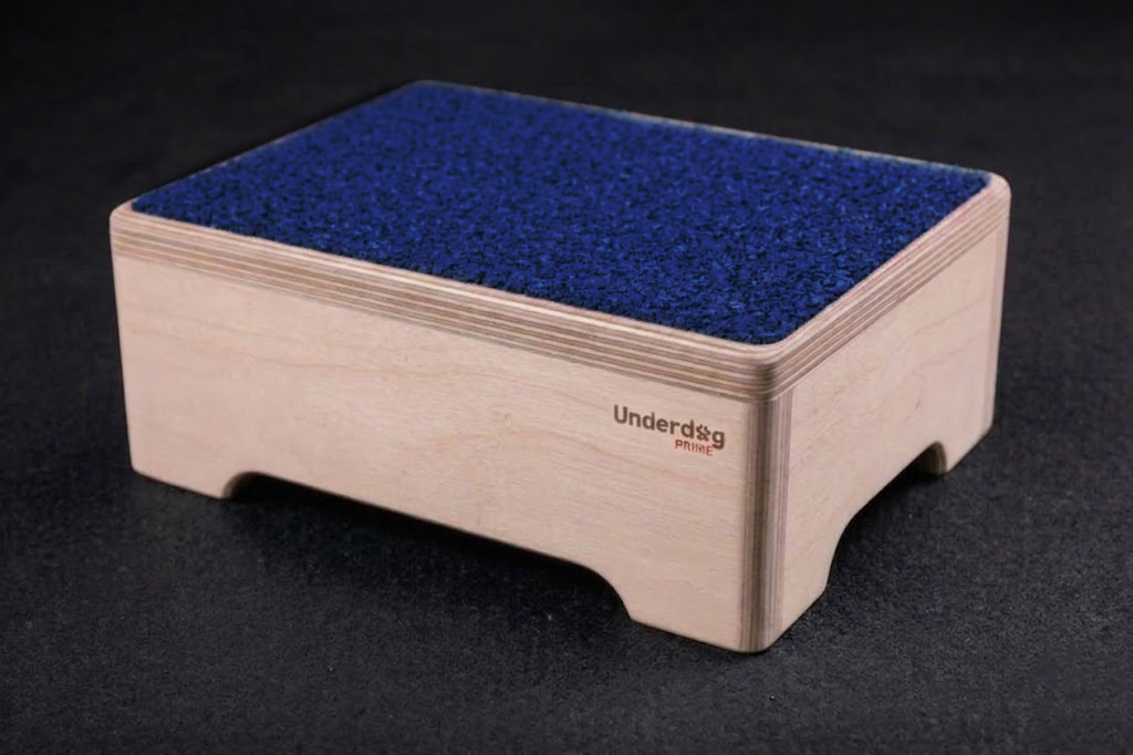 Target platform 30x20x10,5cm beschikbaar in 4 kleuren